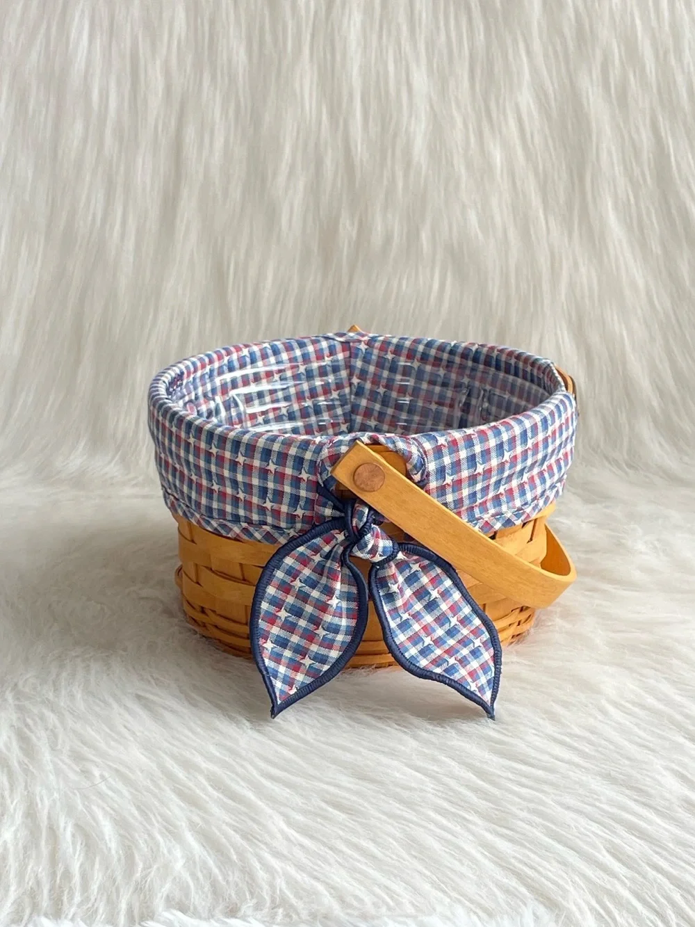 Longaberger Woven Memories vintage farmhouse basket
